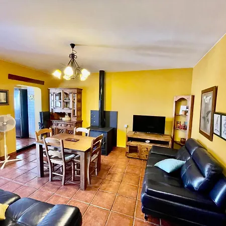Atico Casa Angel 아파트 *