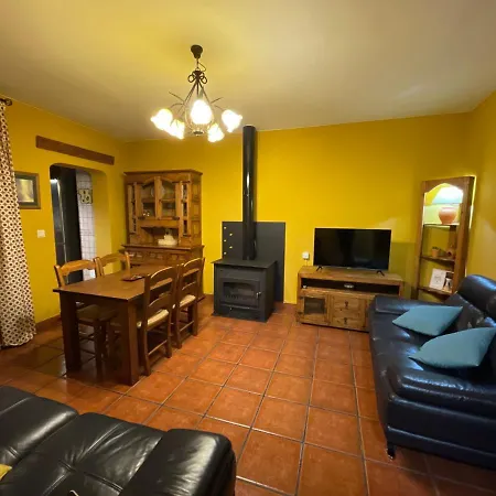 Atico Casa Angel * 부비온