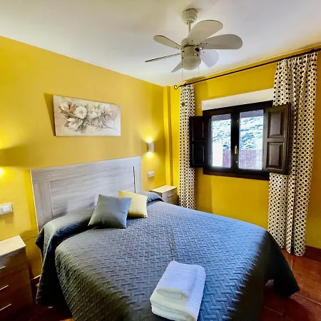 Atico Casa Angel Apartment *